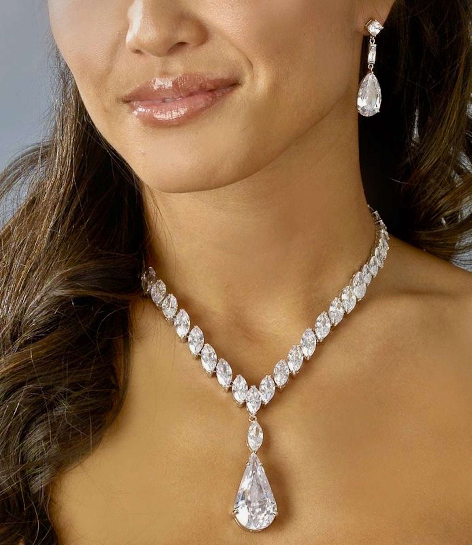 White/Colorless Sapphire